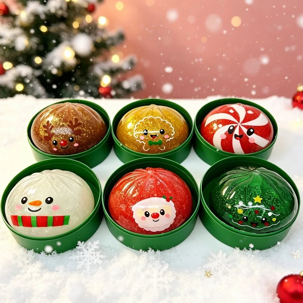 Christmas-themed Cute Bun Squeeze Stress Relief Toy Bun Squishy for Venting Office Grip Stress Toy Gift Desktop Decoration